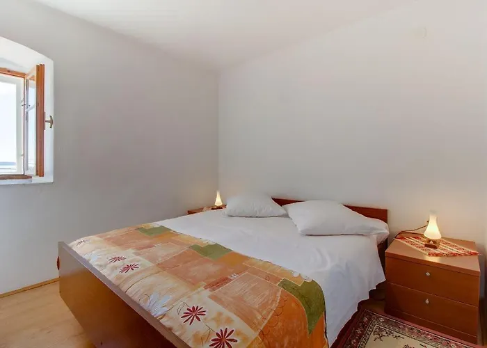 House Meri * Miholašćica